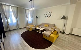 Enjoy Apartments - Spacious Retreat In Our Villa
