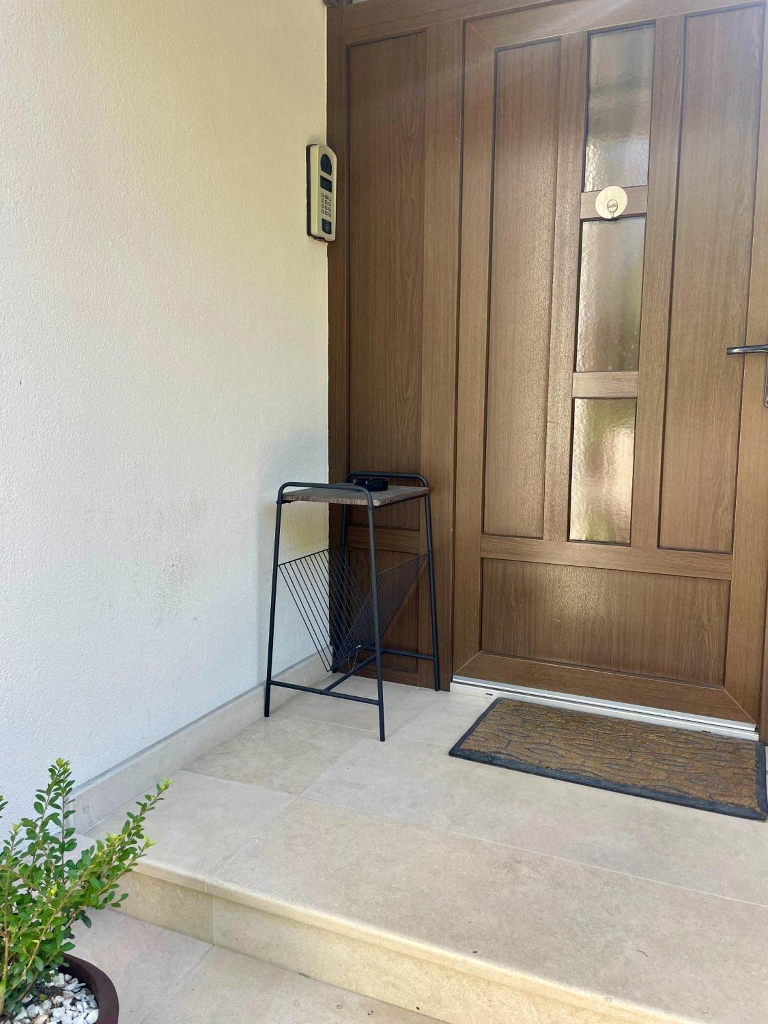 Enjoy Apartments - Spacious Retreat In Our Villa Cluj-Napoca Exterior foto